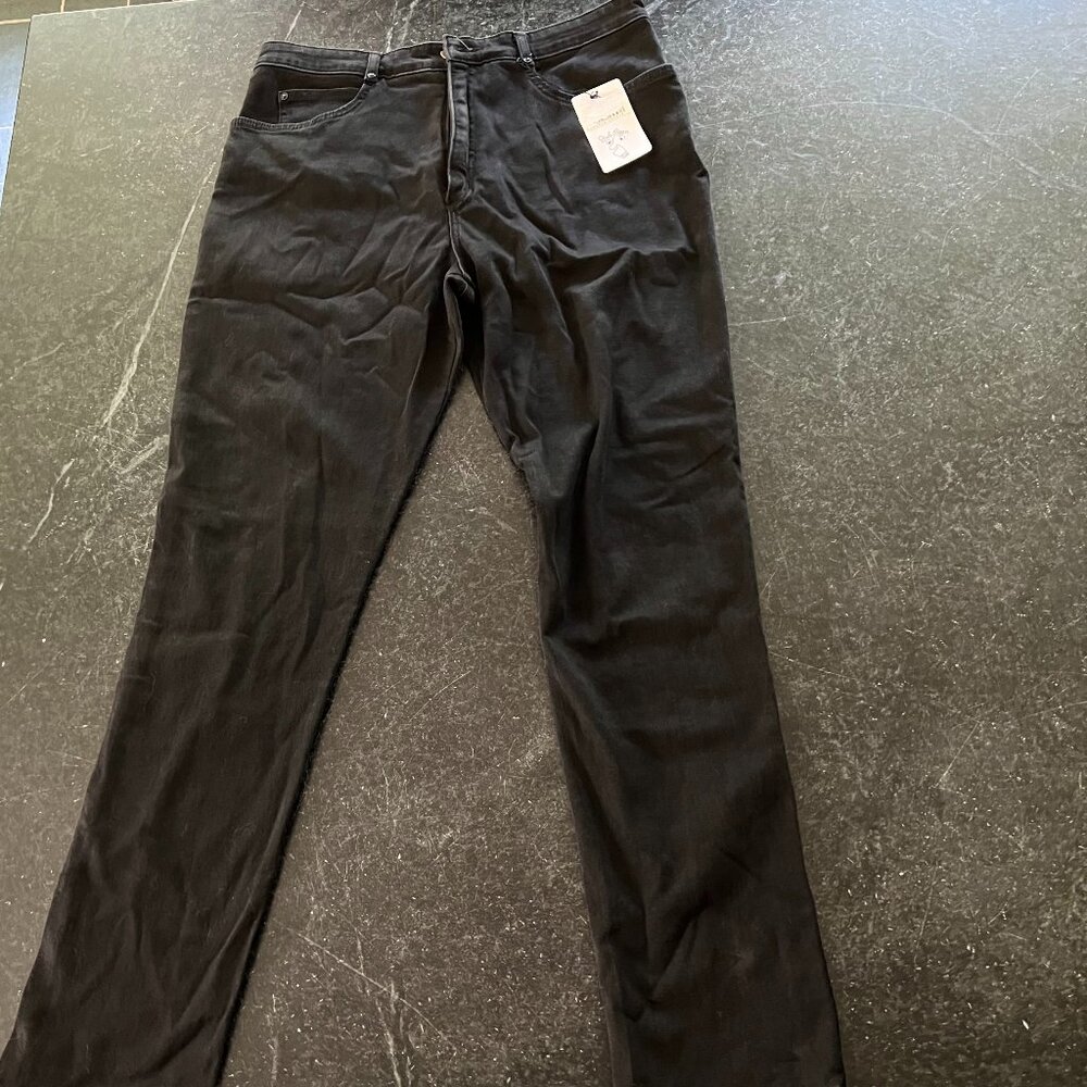 NWT Judi Rosen Iconic Black Stretch Jeans - Size 31